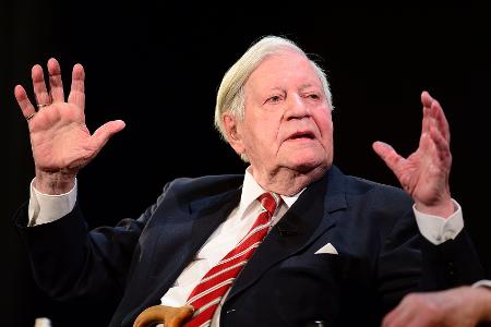 Helmut Schmidt (1974-1982)